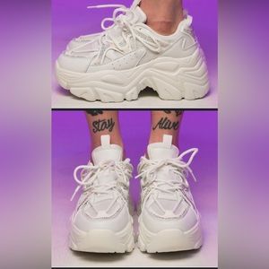 White Rave Wonderland sneakers size 9